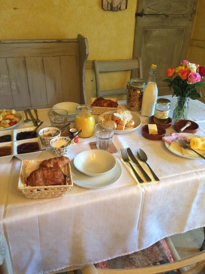 Bed and Breakfast Les Deux Rives Cierp Exterior foto