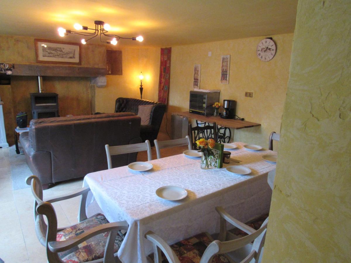 Bed and Breakfast Les Deux Rives Cierp Exterior foto