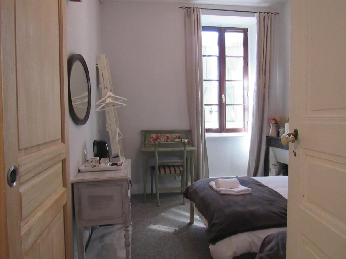 Bed and Breakfast Les Deux Rives Cierp Exterior foto