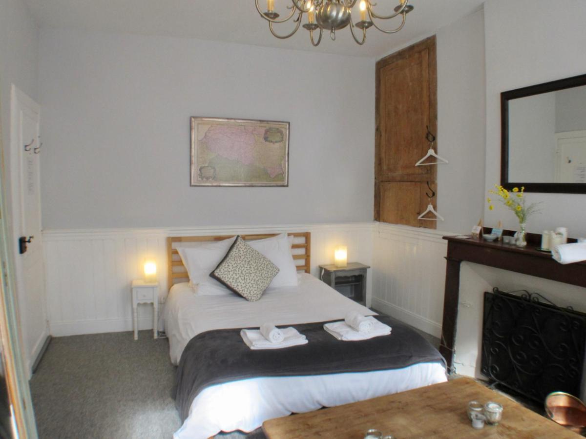 Bed and Breakfast Les Deux Rives Cierp Exterior foto